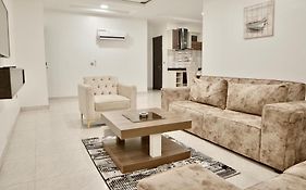 247 Luxury Hotel & Apartment Ajah